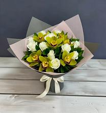 Букет цветов из:  Орхидеи и Розы в Здвинске