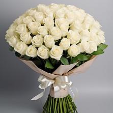 Букет 101 беля роза Белоснежка в Здвинске