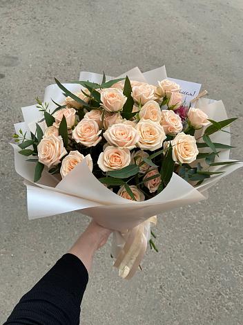 Букет Кремовые розы Латте в Здвинске