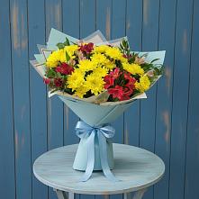 Букет цветов из:  Альстромерии и Хризантемы в Здвинске