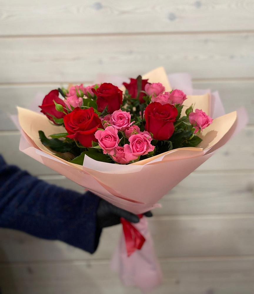 Букет цветов из: Розы в Здвинске