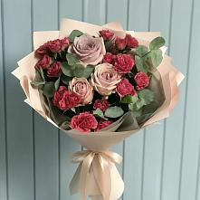 Букет цветов из:  Гвоздики и Розы в Здвинске