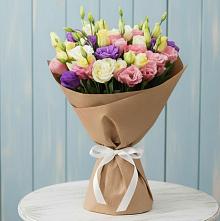 Букет цветов из:  Лизиантусы в Здвинске