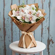 Букет цветов из:  Орхидеи и Розы в Здвинске